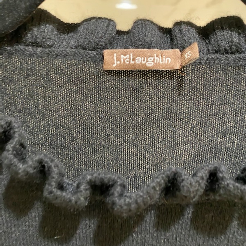 Sweater - Picture 3 of 3